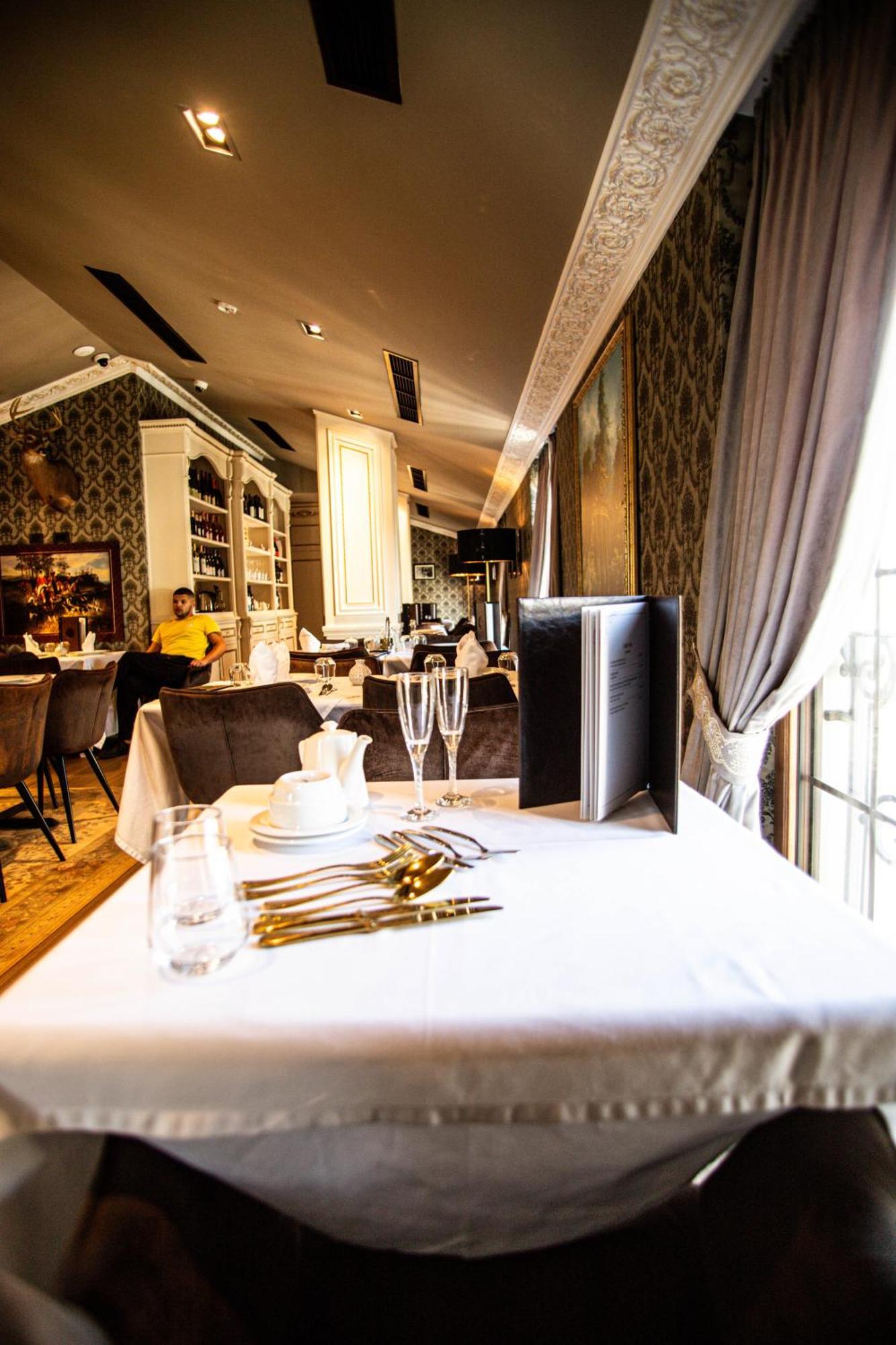 Envy Hotel Durrës Eksteriør billede